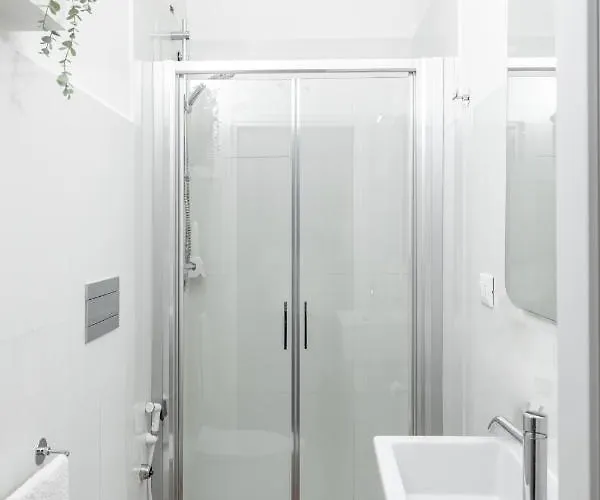 Emperooms Guest house 4*